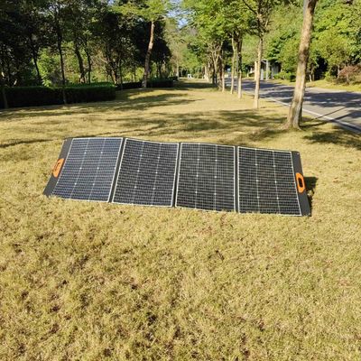 太陽光パネル付き 屋外 携帯型 太陽光発電所