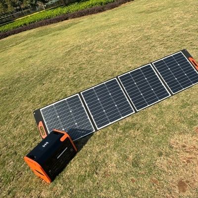 400Wプロフェッショナルソーラーパネル充電器 USB付き折りたたむポータブルソーラーパネル