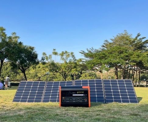 状態 100W 17.7V 充電器 モノ結晶シリコン材料のための柔軟な太陽光パネル