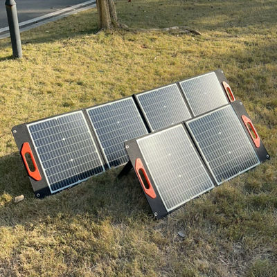 2.2kg カスタマイズされた要求 太陽光発電所 60W ミニホームキャンプ 折りたたみパネル