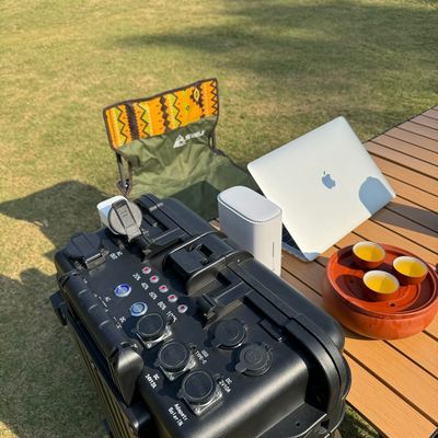 US 1388/Piece Samples LiFePO4電池を搭載した高容量携帯太陽光発電所