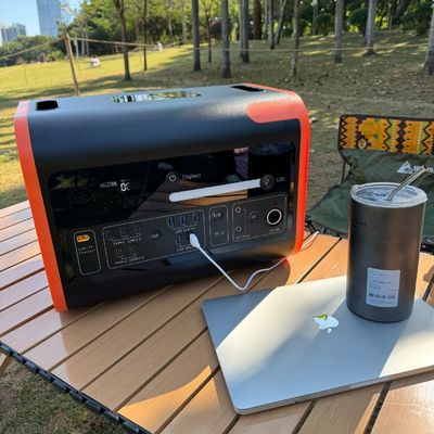 LiFePO4 出力型 2000W 携帯太陽光発電機 2200W 家庭用太陽光発電所