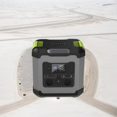 2000W 1680Wh LiFePO4 バッテリー 屋外緊急用太陽光発電機
