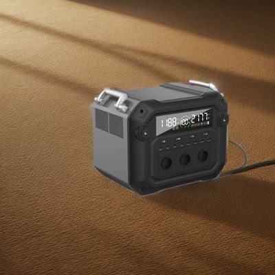 高速2500W 2340wh 110V 120V 太陽光発電機 ABS アルミプロファイル シェル素材