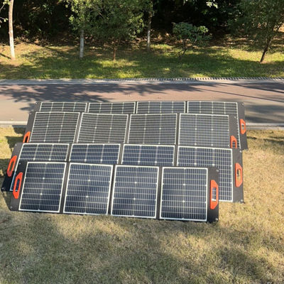 300W 折りたたむ式キャンプ用太陽光パネル モノクリスタリンセル 小型家庭システム