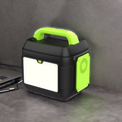 600Wのエネルギー貯蔵 300Wのバッテリーバンクと200Wの太陽光充電器の緊急モバイル電源
