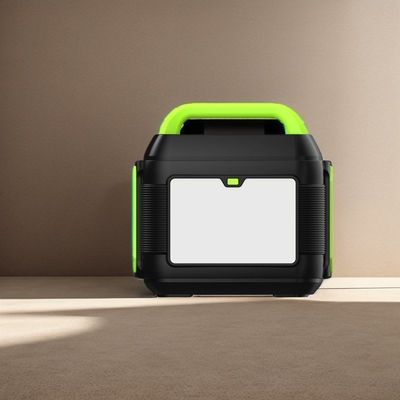 屋外活動と緊急事態のための携帯600Wモバイル発電所