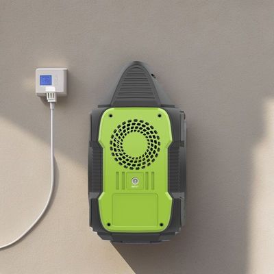 小型家庭用屋外緊急モバイル電源のための300W充電可能な太陽光発電機