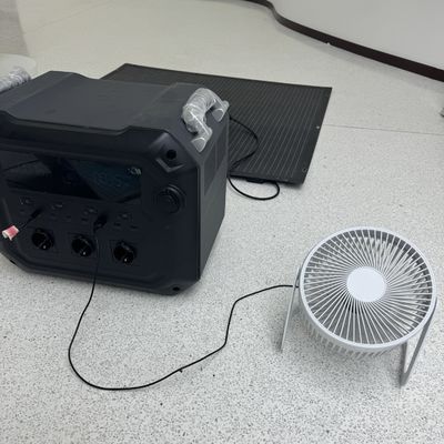 緊急用電源 屋外電源バンク発電機 3600W 携帯電源発電所