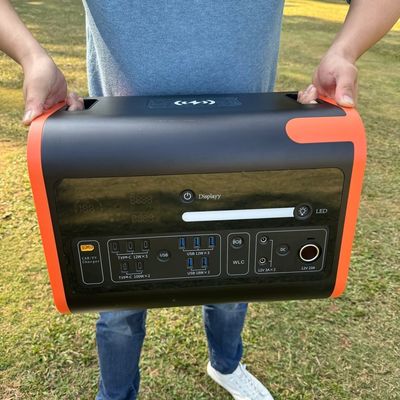 2000W 2200W 太陽光移動電源発電機 屋外作業用の携帯電源装置