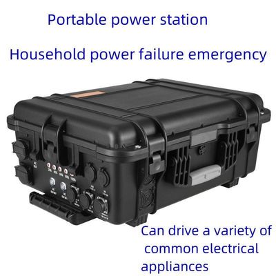 CE.Un38.3 認証された 3000W LiFePO4 室外ポータブル発電所 USB/Cタイプ 18W 最大