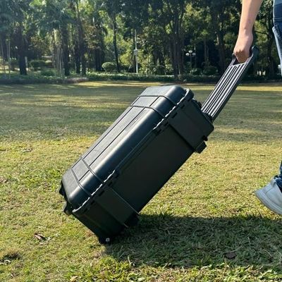 ACアダプター充電モード ブラック色 緊急用発電所用 4000W 太陽光発電機