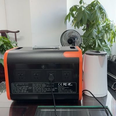 2400W2048wh エネルギー貯蔵システム ポータブル発電所 太陽光発電機 急速充電 1500W 無線 15W