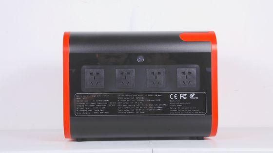 2200W 太陽光家庭用エネルギー貯蔵システム 2048wh 屋外キャンプ用のポータブル発電所