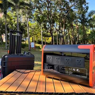 AT22 800W 太陽光充電モバイル発電所 急速充電と静かな動作