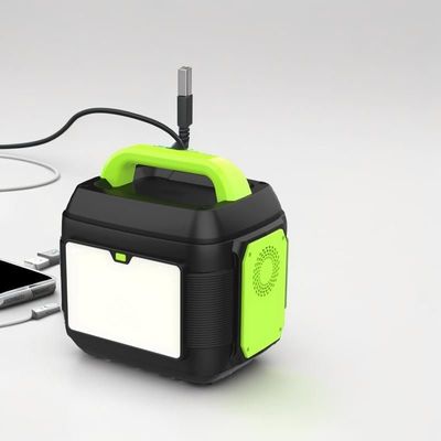 液晶ディスプレイ 600W 携帯太陽光発電機