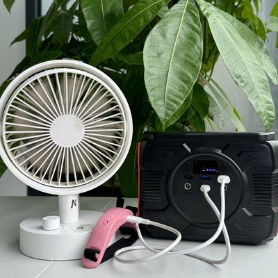 200W リチウム電池 携帯電源 ワイヤレス・屋外太陽光充電