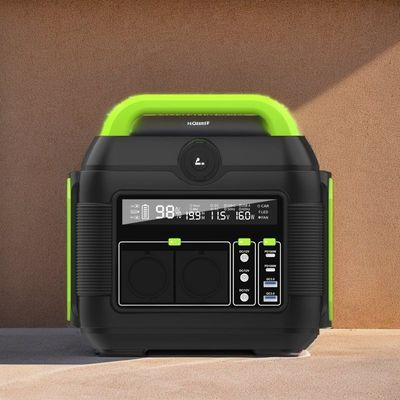 600W 110V/220V リチウム電池 環境に優しい屋外のための太陽光携帯発電所