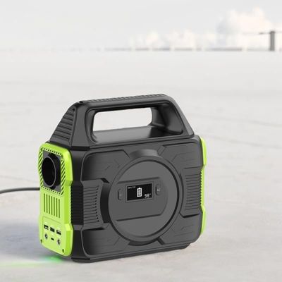 露天キャンプ用RV電源発電所のためのリサイクル可能な300WMPPTポータブル太陽光自動車発電機