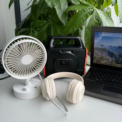 高功率 300W バランコ RV エネルギー貯蔵発電機 LED照明 モバイル パワー AC 出力 S3