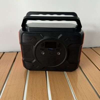 携帯太陽光発電所 200W LEDライト AC出力 5V-20V/2A アダプター入力