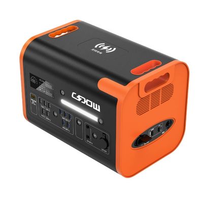 LiFePO4 2200W AT22 キャンピングのバックアップエネルギー供給のための携帯太陽光発電所