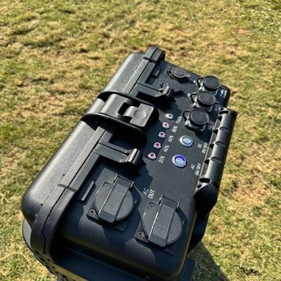 ポータブル・プル・ラッド・ドルーヴェロング・ソーラー・ジェネレーター LiFePO4 バッテリー 3000W 5000W