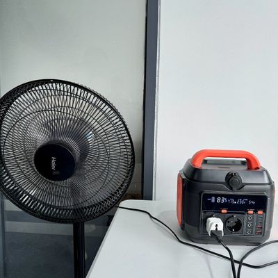 バックアップエネルギー貯蔵と屋外活動のための600Wポータブル発電所