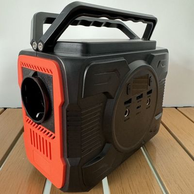 シンプルなデザイン 型C出力 Pd100W Pd27Wの屋外家用携帯発電所