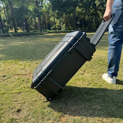 ST-70 7000W 太陽エネルギー貯蔵室 家庭用 持ち運び可能な発電所 インバーター付き