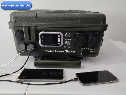 屋外での冒険のための6000Wポータブル発電所 ソーラーパネル充電が含まれています