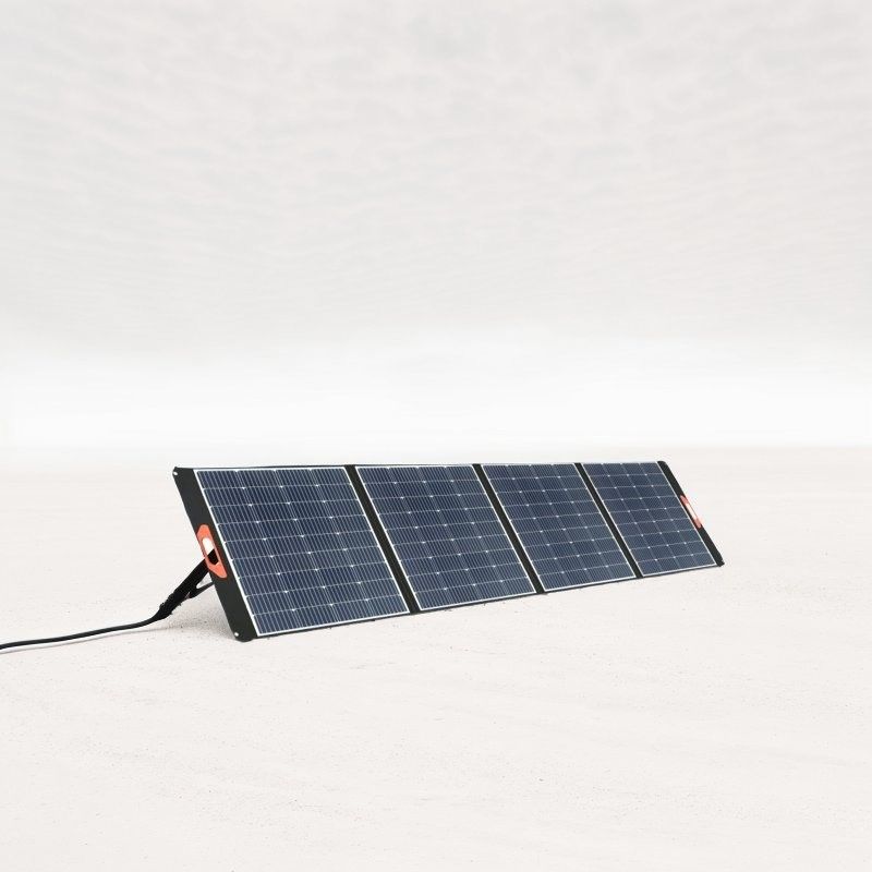 折りたたむ太陽光発電機 単結晶シリコンパネル 56*63.2*4.5cm 電源