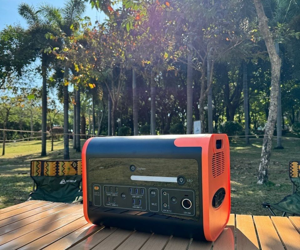 1800W 2000W 2200W 再充電可能な太陽風力発電所