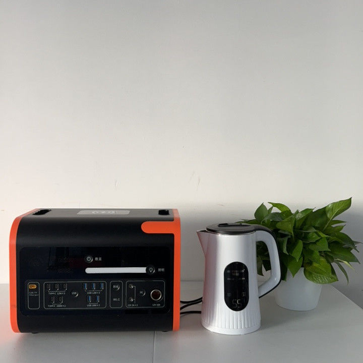 1500W AC 充電 2000W 急速充電 屋外およびモバイル用太陽光発電所