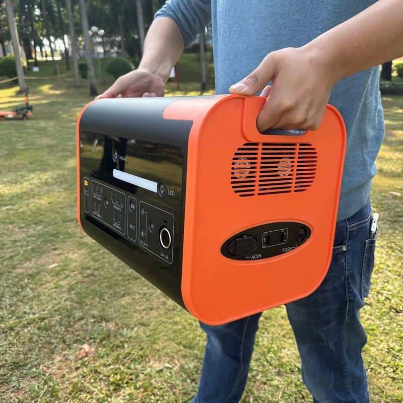 2200W 恒常電源 太陽光発電機 パワー ポータブル モバイルエネルギー貯蔵台