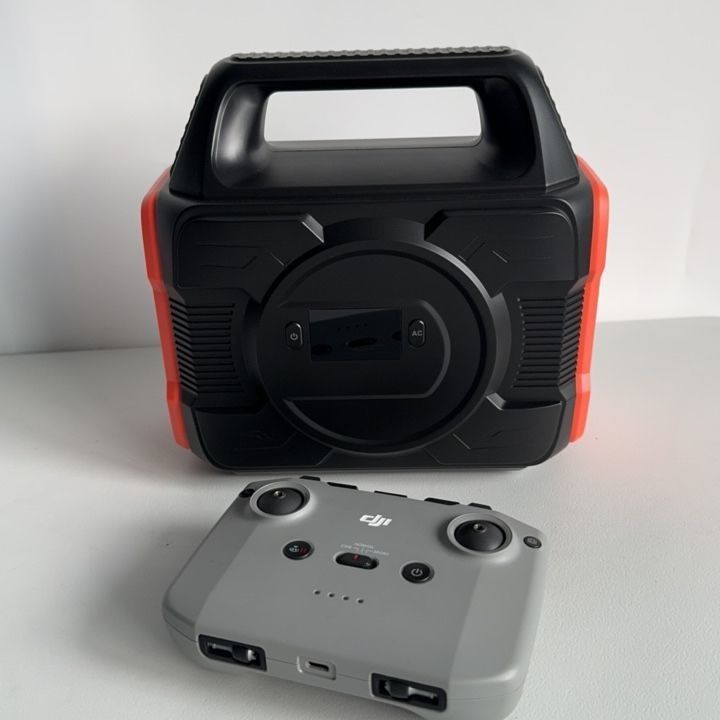 携帯型エネルギー貯蔵システム 300W 露天キャンプ用リサイクル可能発電所 288wh