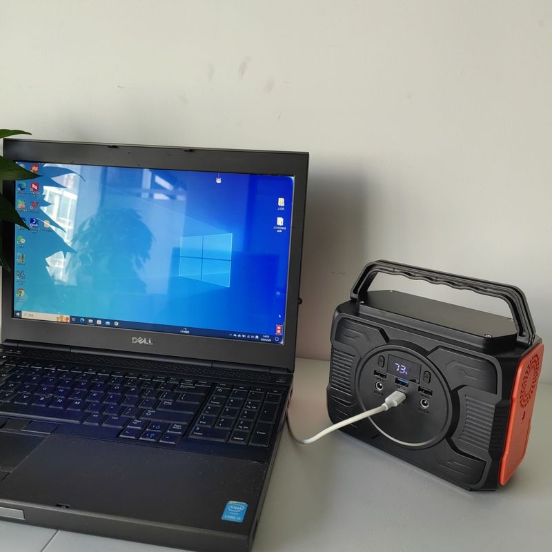 ミニポータブル発電所 200W ホットオレンジとブラック 110/220V-50Hz/60Hz S2X-173