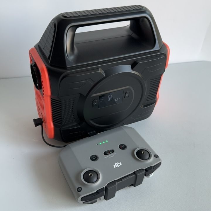 300W/110/220V-50Hz/60Hz スタンドバイ電源機能の携帯太陽光発電所
