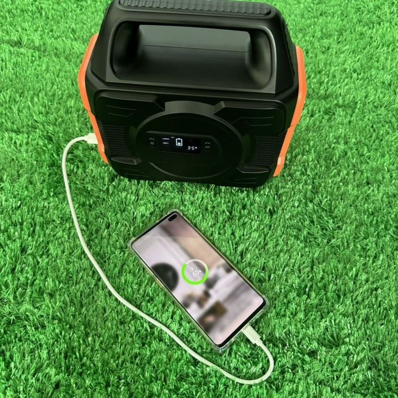 300W リチウム電池発電所とリサイクル可能な屋外太陽光発電機
